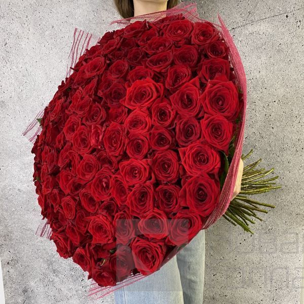 Букет 101 красная роза 70см