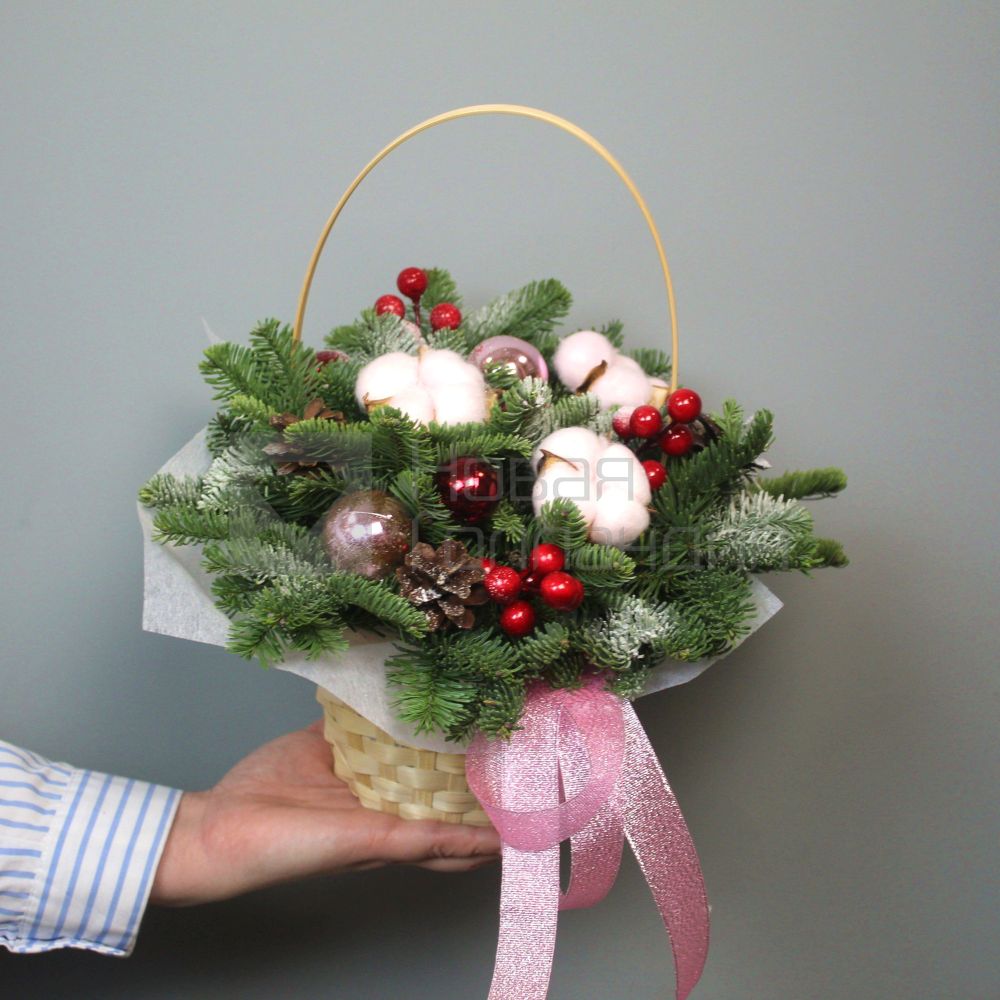 Зеленая мечта в корзине