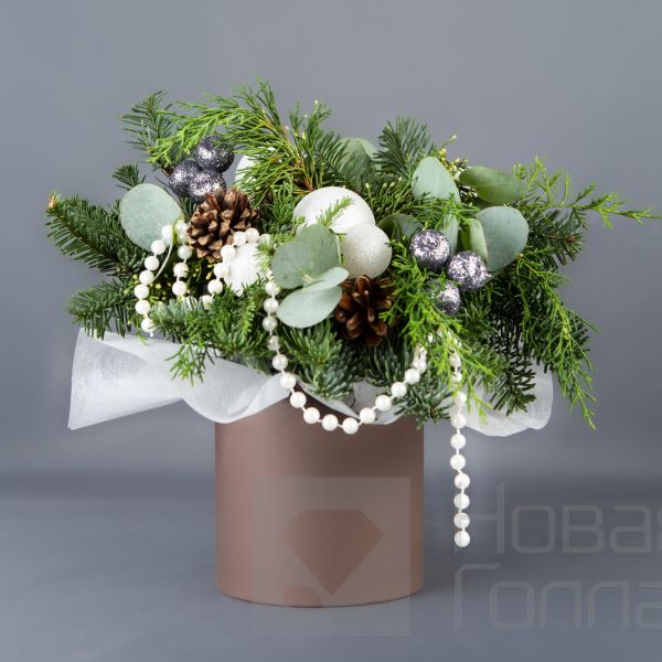 Композиция в маленькой коробке № 2