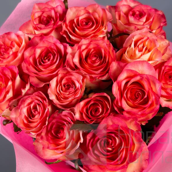 Букет 15 розовых роз 60 см