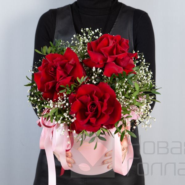 Нежная симфония в шляпной коробке