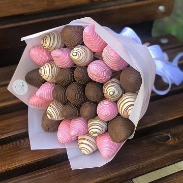 Букет из клубники 3 шоколада (18-20 ягод)