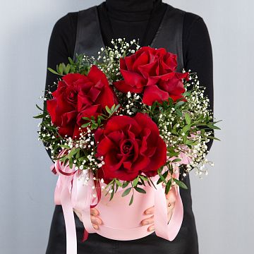 Нежная симфония в шляпной коробке Нежная симфония в шляпной коробке