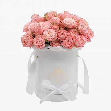 11 розовых пионовидных роз в белой шляпной коробке №807 NEW 11 розовых пионовидных роз в белой шляпной коробке №807 NEW