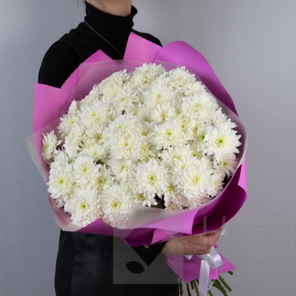 Букет 21 белая кустовая хризантема