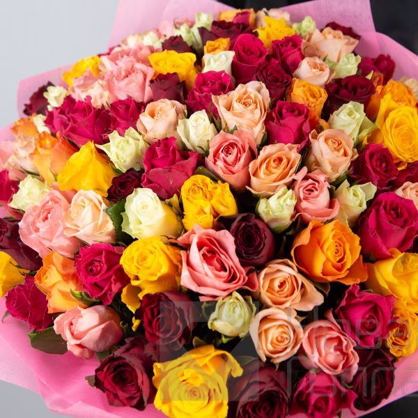 Букет 101 роза Кения микс 40 см  в упаковке