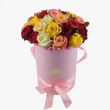 25 роз ассорти в розовой коробке. Кения