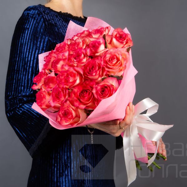 Букет 21 розовая роза 40см