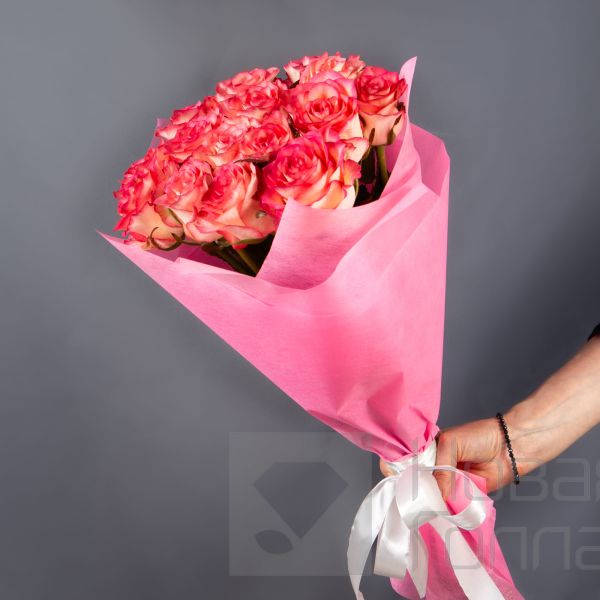 Букет 15 розовых роз 60 см