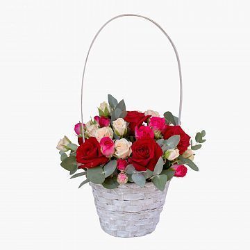 Корзина из роз Соцветие