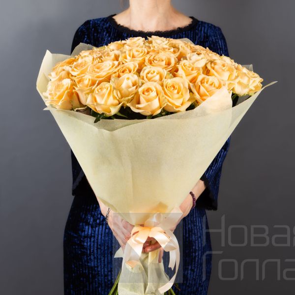 Букет 51 роза Шампань 60см