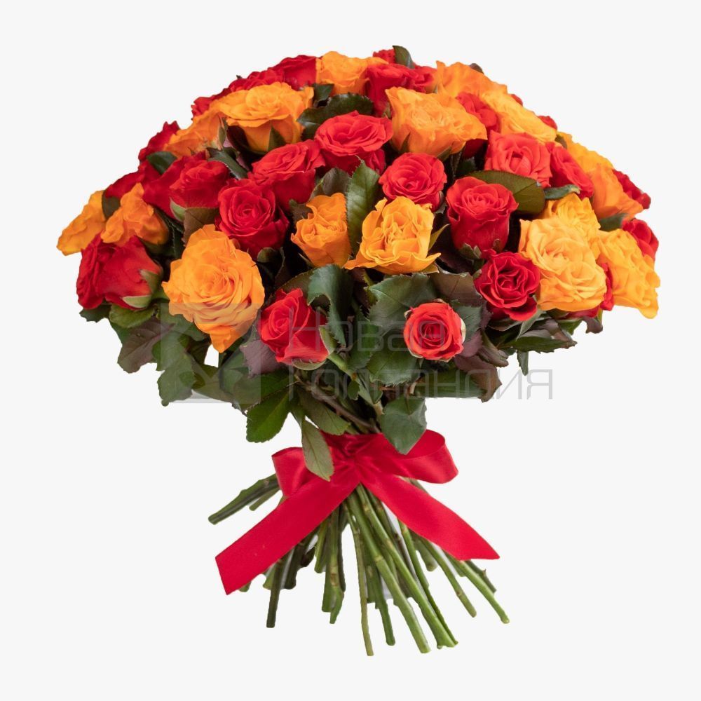 Букет 51 оранжевая и красная роза 35 см