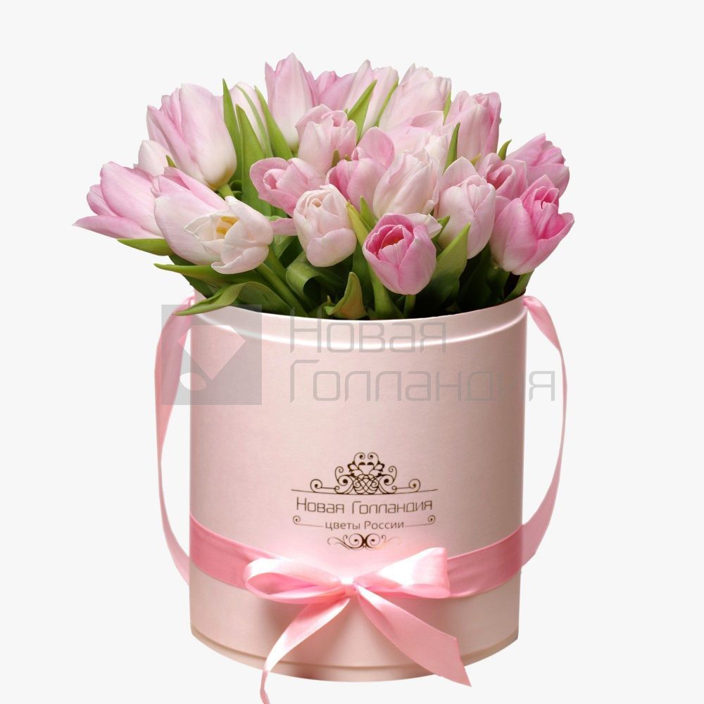 35 розовых тюльпанов в розовой шляпной коробке №217