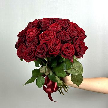 Букет 25 красных роз 40 см