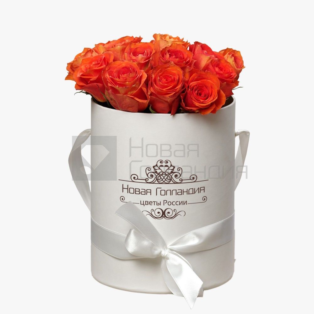 15 оранжевых роз в маленькой белой шляпной коробке №206