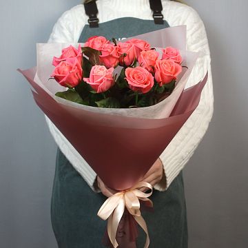 Букет 11 коралловых роз 60 см