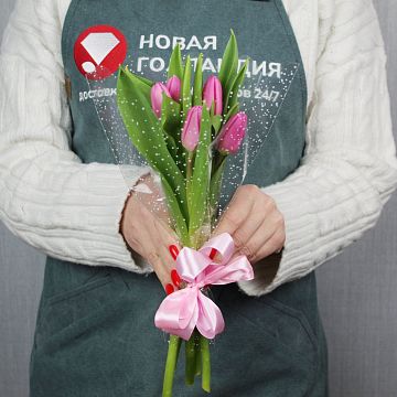 Букет 5 розовых тюльпанов-9