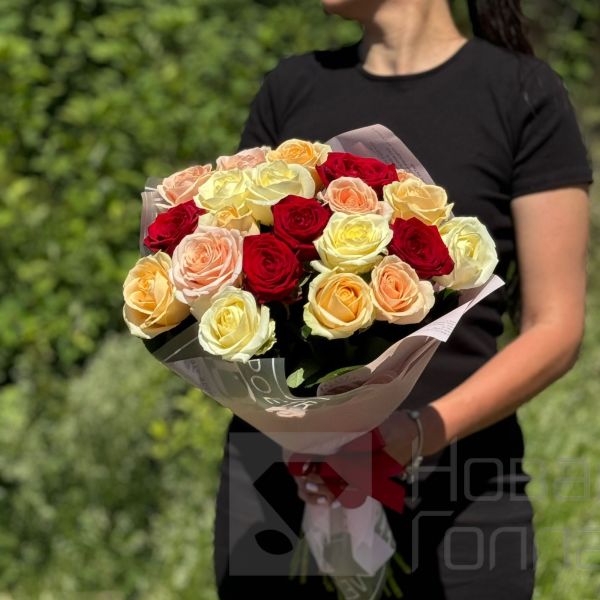 Букет 21 роза микс 50 см