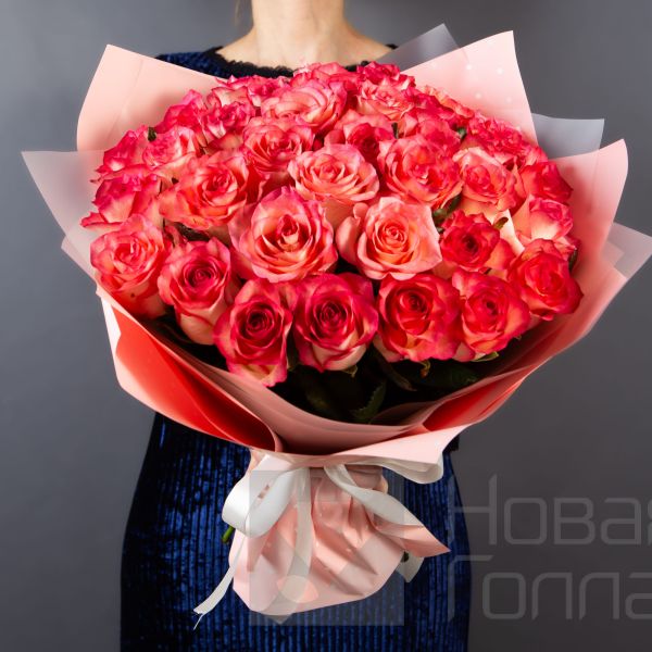 Букет 35 розовых роз 40 см