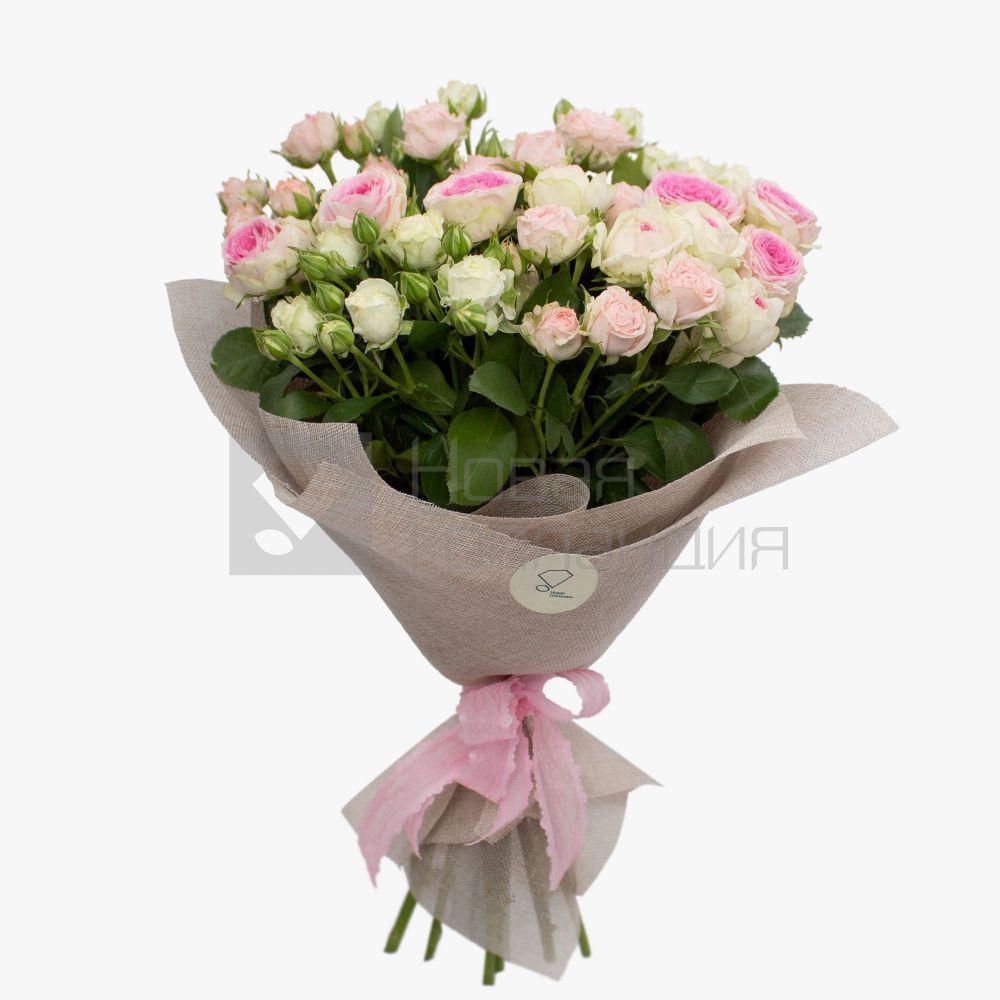 Букет 11 нежных кустовых пионовидных роз